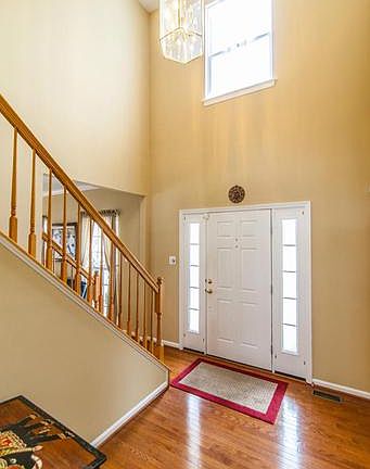 2nd image of 19207 Tattershall Dr