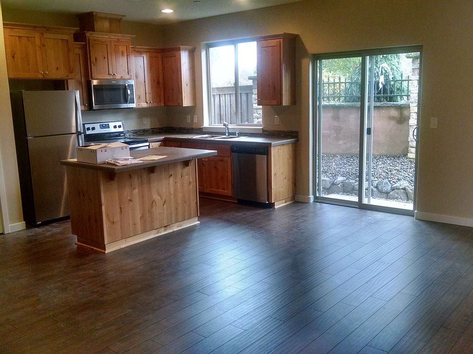 2nd image of 120 N 44th Pl #23