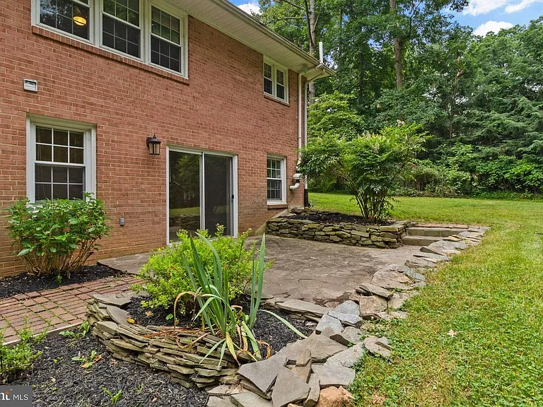 14908 Claude Ln — Photo 22
