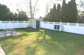 3rd image of 8 W Bliss St
