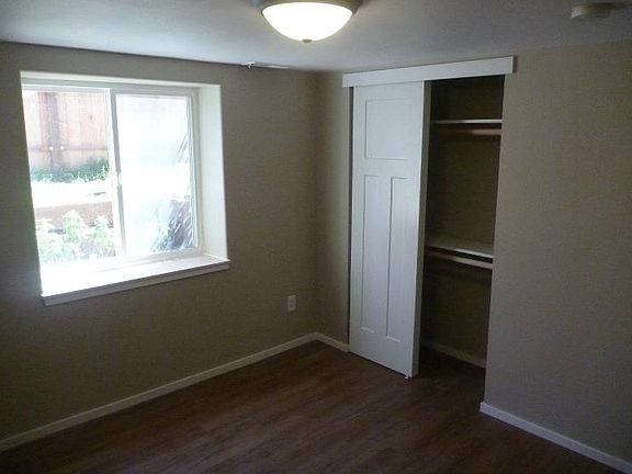 4th image of 7018 SE 17th Ave #B