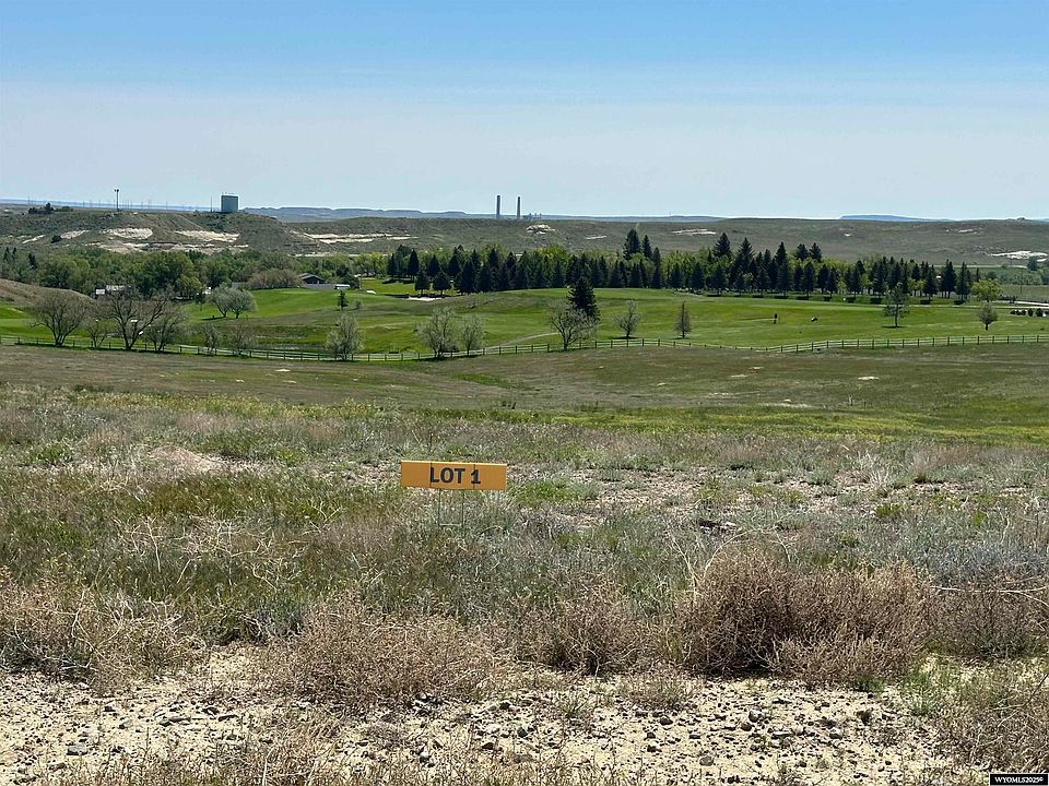 1st image of 1 Canyon Ln