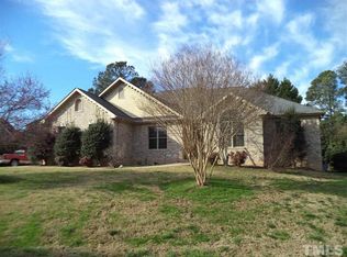 5709 Creekfall Ln, Fuquay Varina, NC 27526
