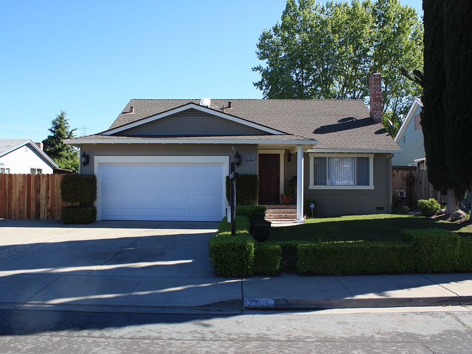 1st image of 3305 G St