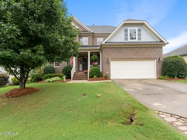 306 Oak Alley Trail, Clayton, NC 27527