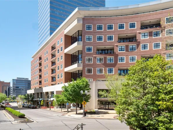 155 Carondelet Plz Unit 709, Saint Louis, MO 63105