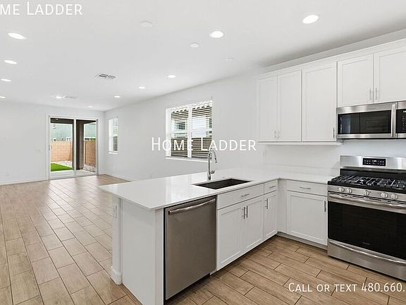 2nd image of 4064 E Catclaw St