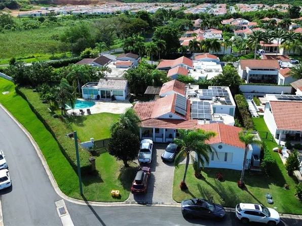 173 Camino De Los Jazmines, Dorado, PR 00646