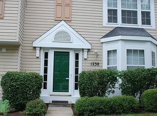 1238 Meadowbrook Dr, Canonsburg, PA