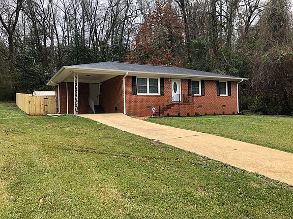 2nd image of 13 Dogwood Ln