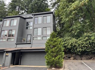 4455 Thunder Vista Ln, Lake Oswego, OR 97035