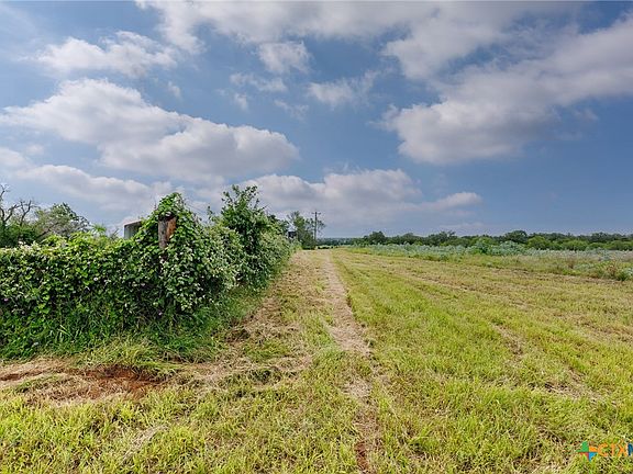 3rd image of 51 County Road 471