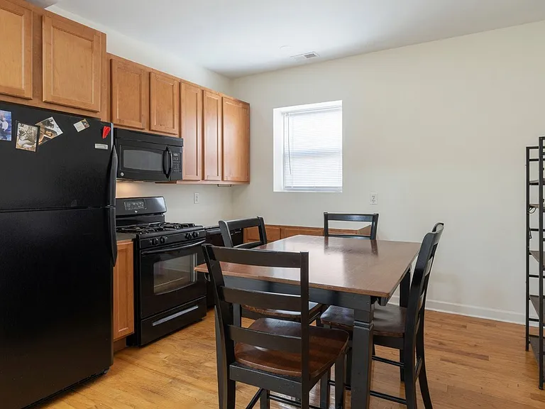 3355 W Wilson Ave #1000 — Photo 1