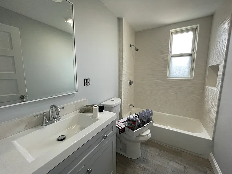 44 Ashley St #2 — Photo 10