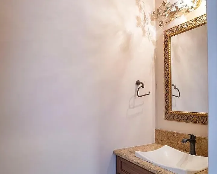 120 Meadowview Dr — Photo 23