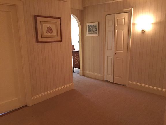 3rd image of 360 E 55th St APT 9H