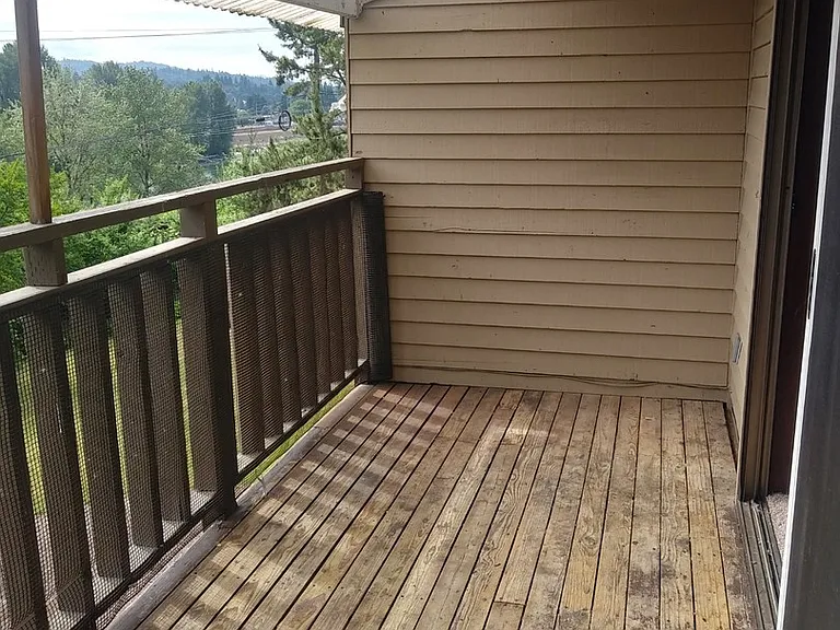 111 Beacon Hill Dr — Photo 17