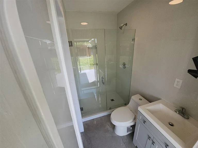 1766 NE 181st St #1766 — Photo 7