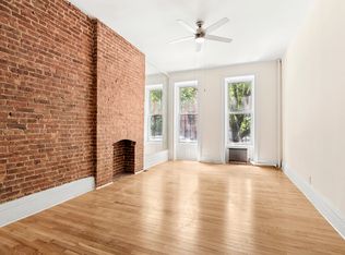 423 E 84th St APT 1, New York, NY 10028