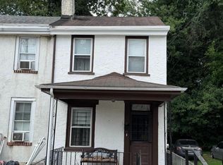 718 Upland St, Chester, PA 19013