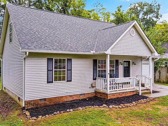 2nd image of 5504 Jacksboro Pike
