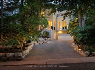 17A Avondale Rd, Toronto, ON M4W 2R7