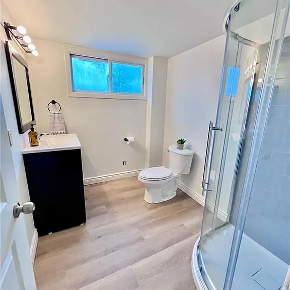 220 Nelson St #3 — Photo 4