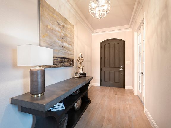 9_EntryWay.jpg