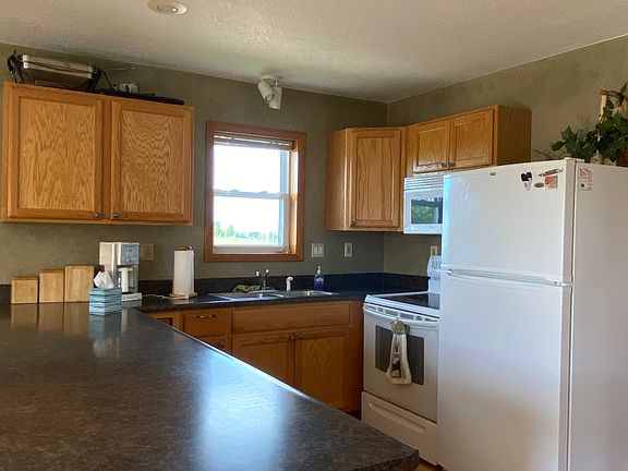 3rd image of 3991 50th Ave #1