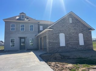 107 Canehaven Blvd, Youngsville, LA 70592