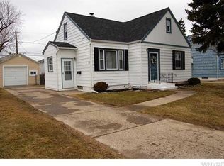 12 Carol Dr, Buffalo, NY 14215