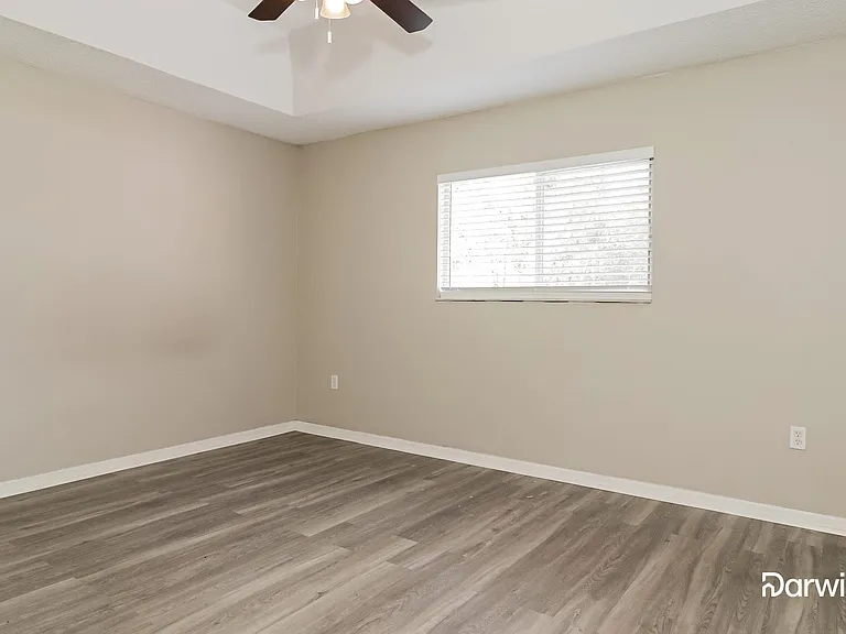 12126 Killian St — Photo 12