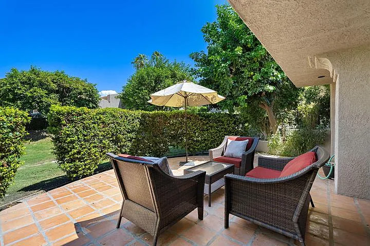 3 bed, 2110 sqft, $6,000 — Photo 3