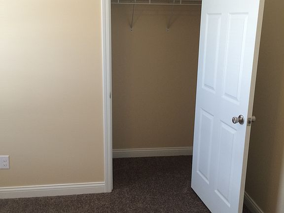 5th image of 103 Winery Ct APT 5