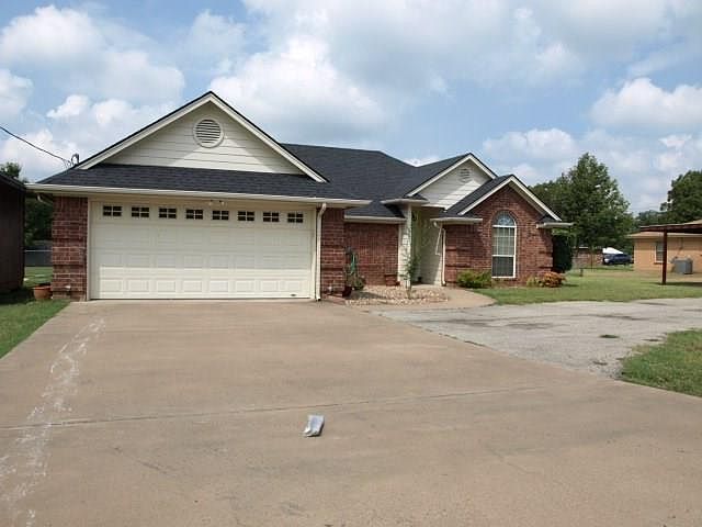 1st image of 3912 Mountain Vista Dr