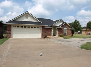 3912 Mountain Vista Dr, Granbury, TX 76048