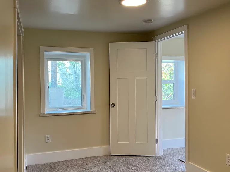493 Fairview St #3 — Photo 12