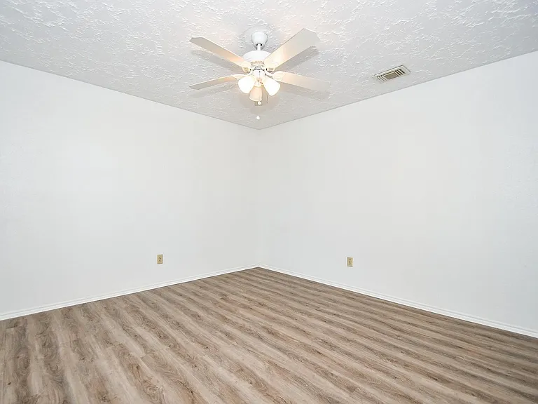 12311 Grove Meadow Dr — Photo 23