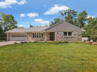 2531 Deep Creek Rd, Perkiomenville, PA 18074