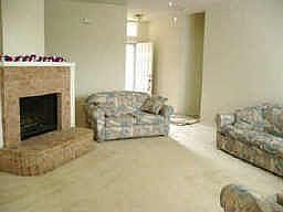 2 love seats and sofa stay