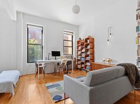 144 Park Pl, Brooklyn, NY