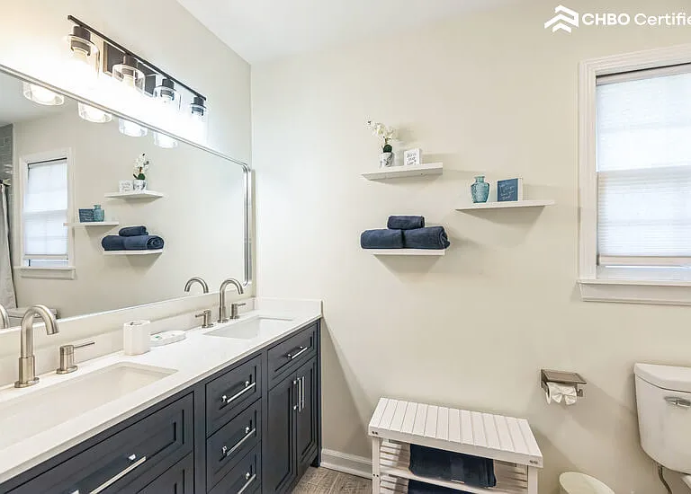 1710 Folly Rd — Photo 20