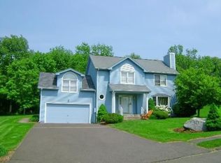 30 Red Glen Rd, Middletown, CT 06457