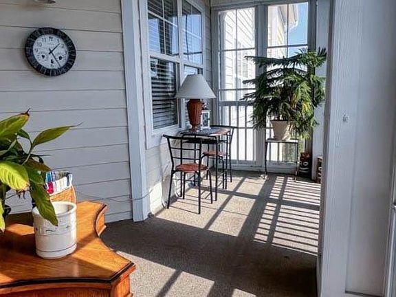 5th image of 6203 Catalina Dr. #1136