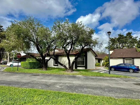 14925 SW 48th Ter #20H, Miami, FL 33185