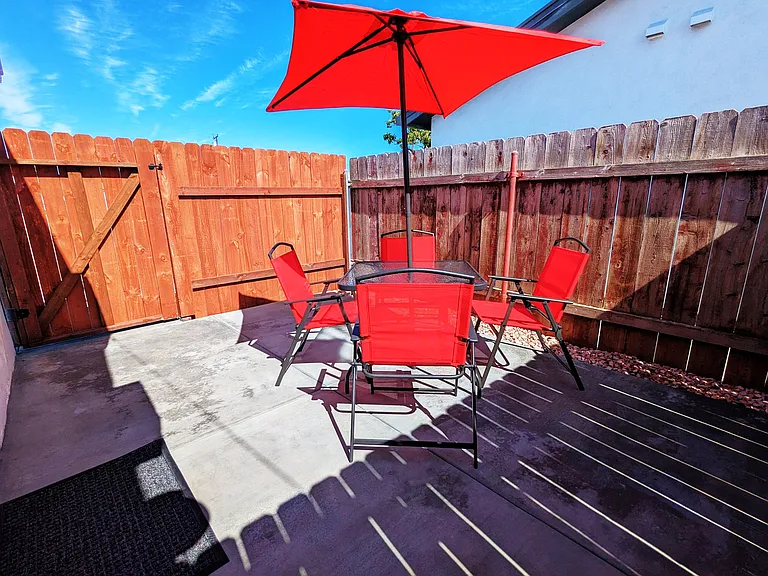 4220 Clairemont Dr #2 — Photo 6