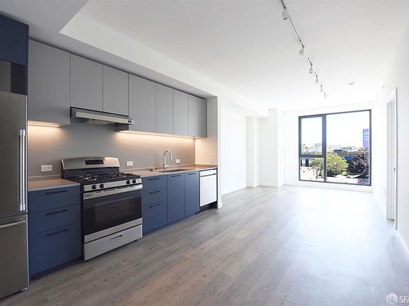 2nd image of 395 6th St #305