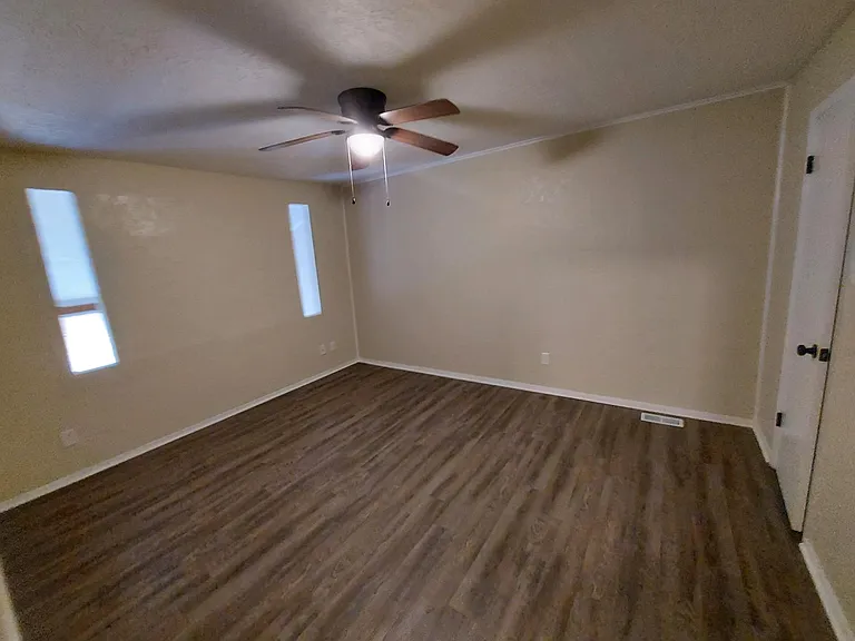 120 Cash St #B3 — Photo 10