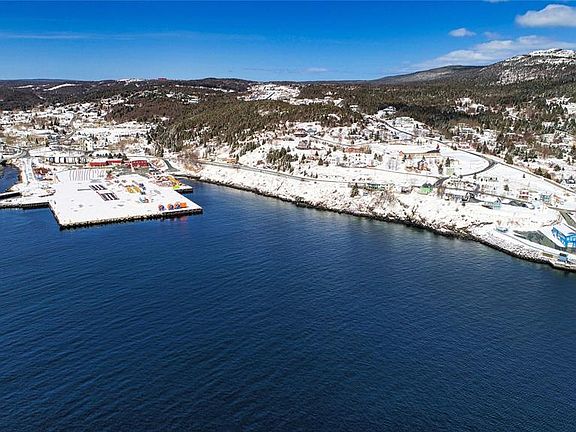 5th image of 17 Northside Road