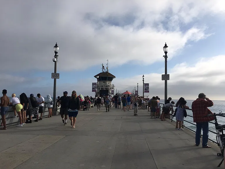 Good Foods and burgers at Ruby's Restaurant at the end of Huntington Beach Pier. :)